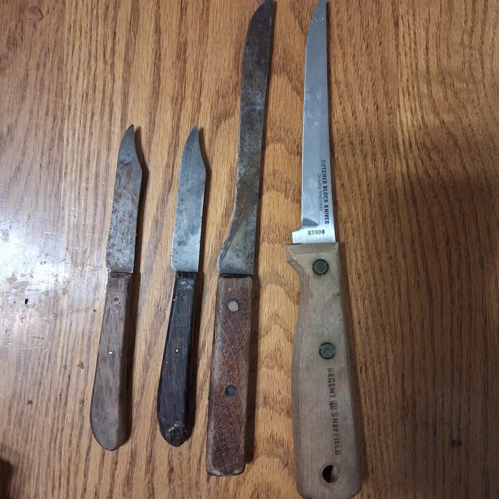 Vintage Wood Handle Knives Cutlery Lot Of 4